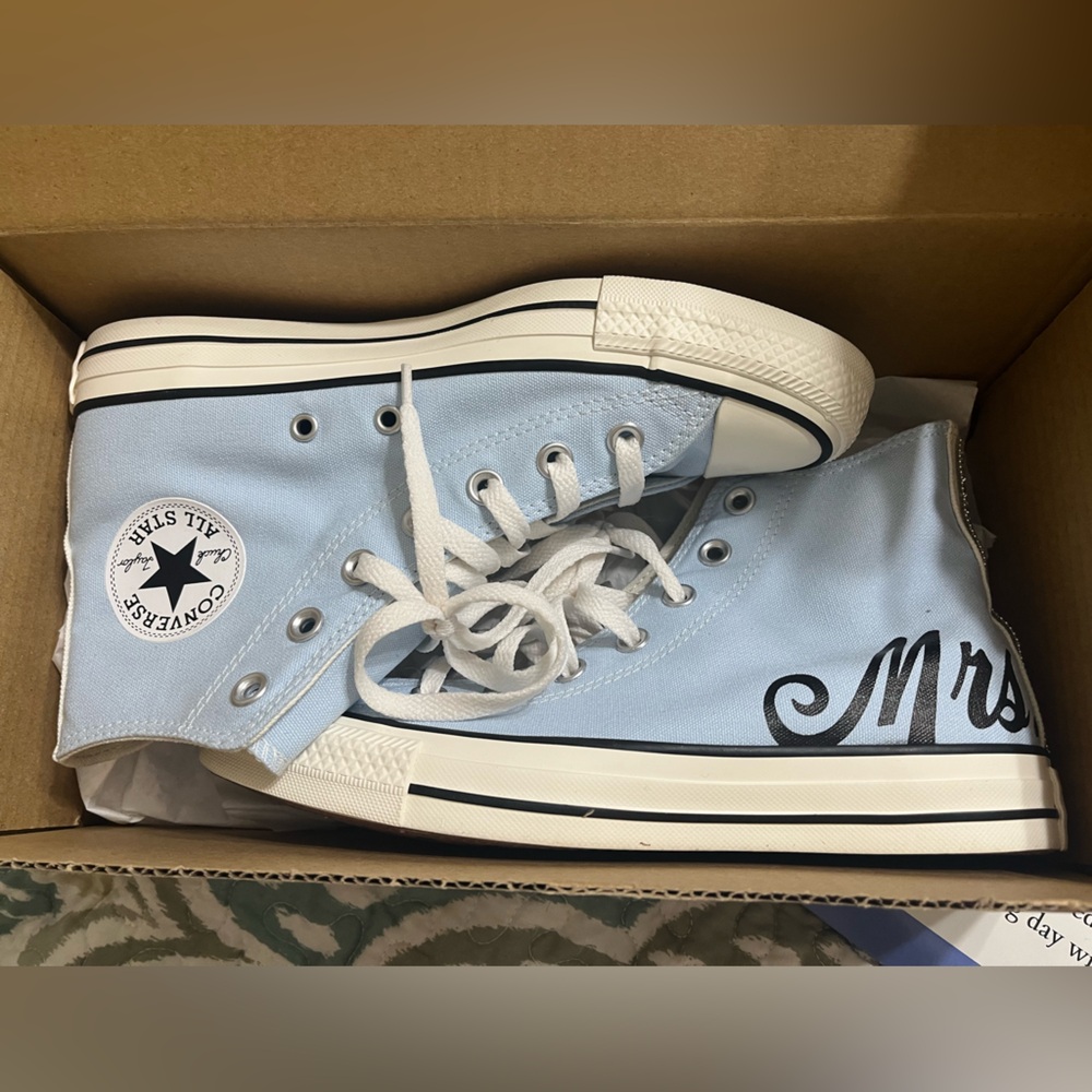 Woman’s custom wedding Chucks/Converse - Like New